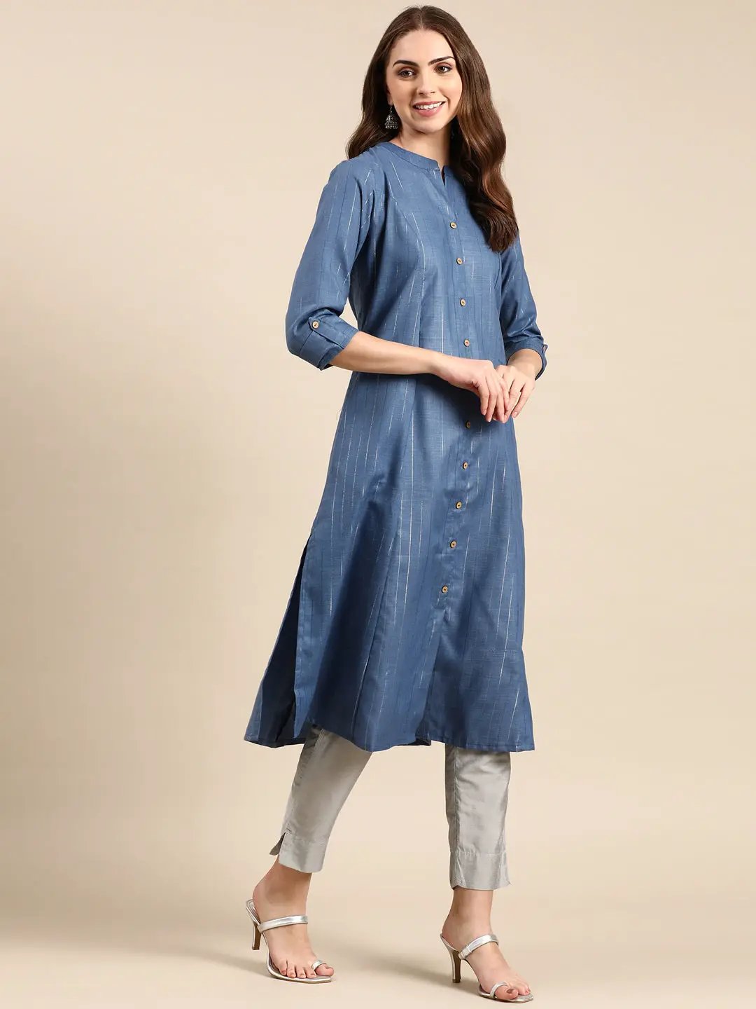 Women's Blue Solid Straight Kurta
