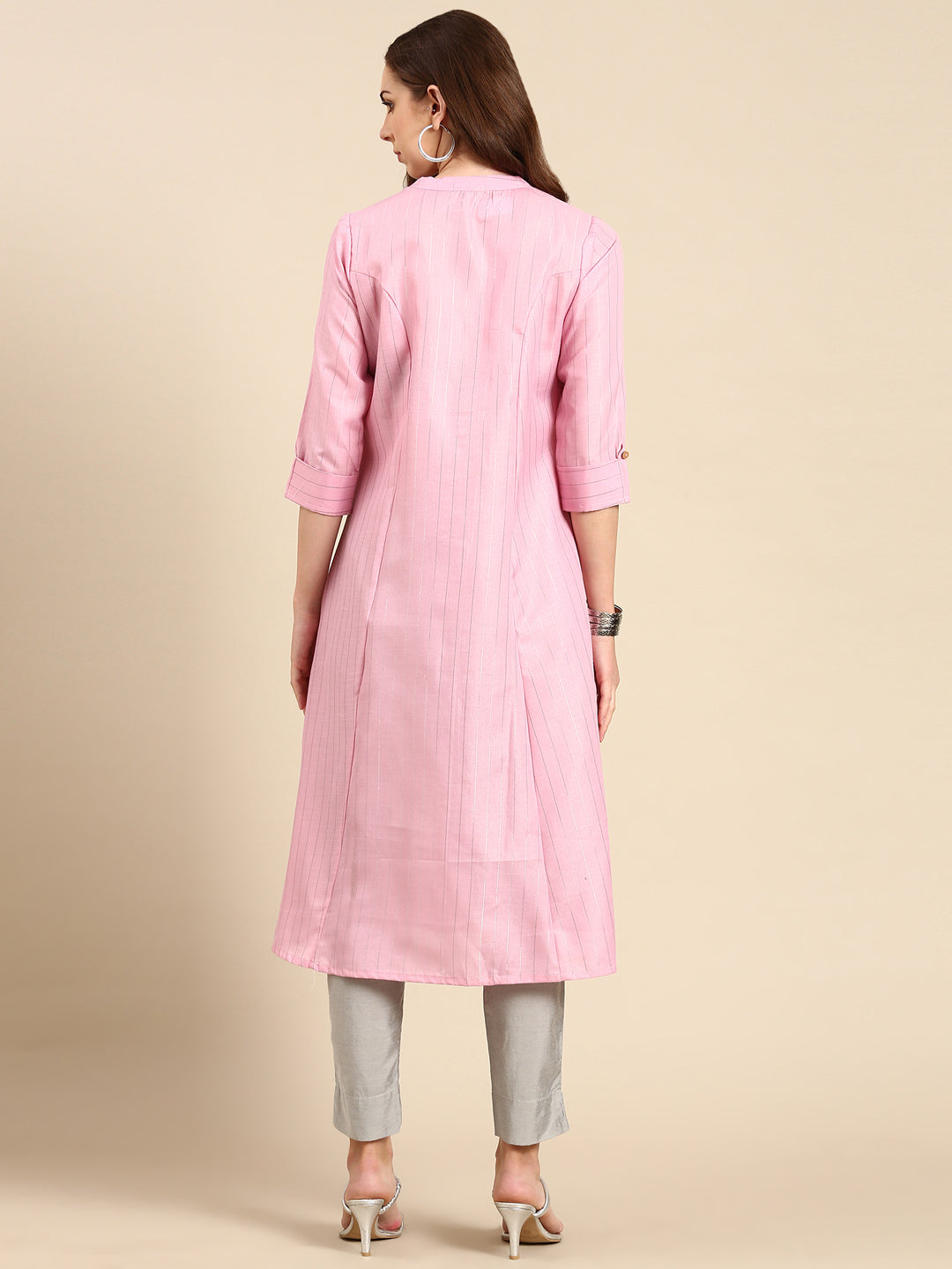 Women's Pink Solid Straight Kurta