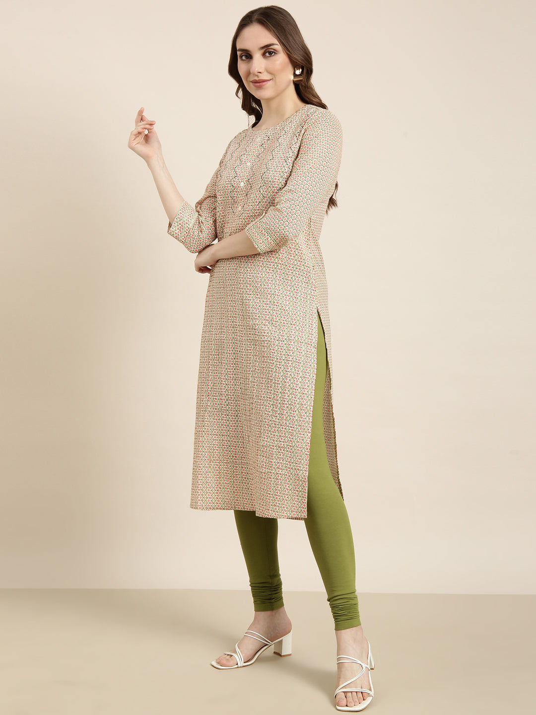 Women Straight Peach Geometric Kurta