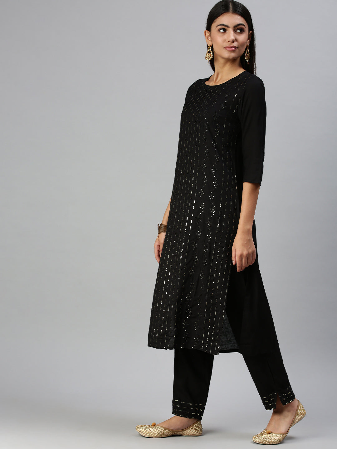 Women's Black Embroidered Kurta Sets