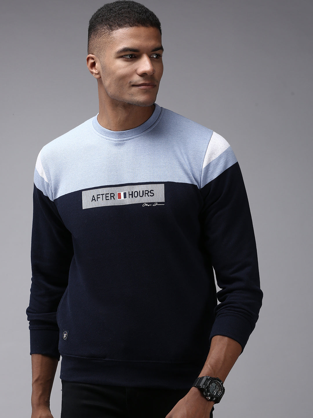 Men Blue Colourblock Sweatshirt