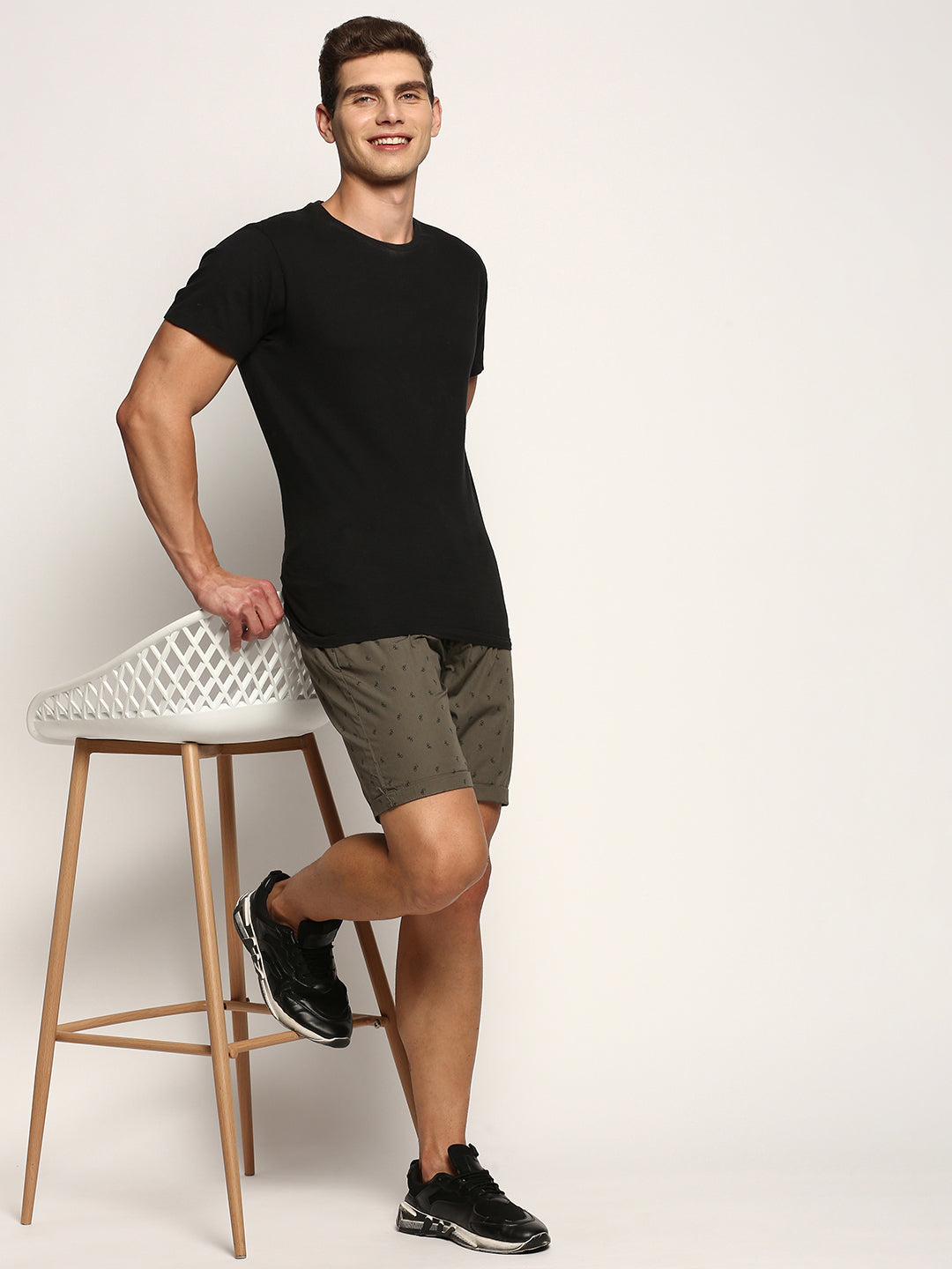 Men Green Printed Shorts