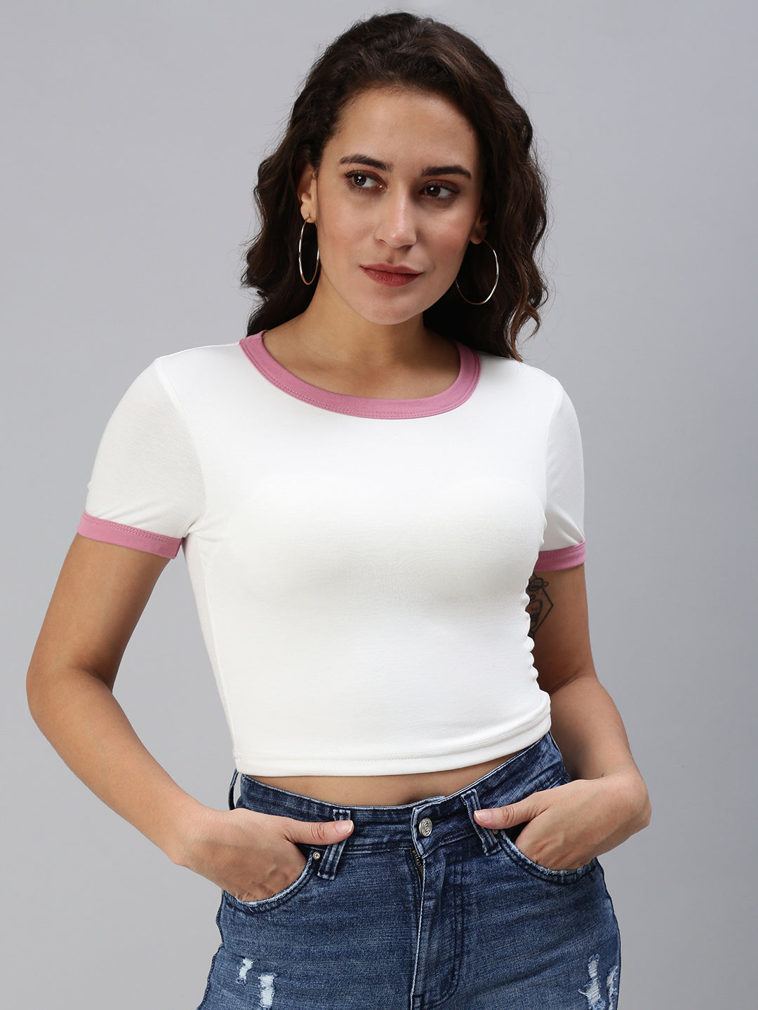 Women's White Solid Crop Top