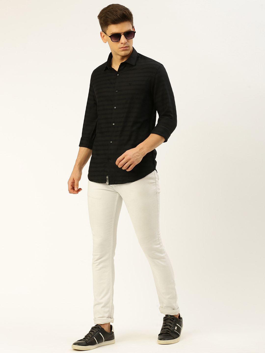 Men Black Solid Casual Shirt