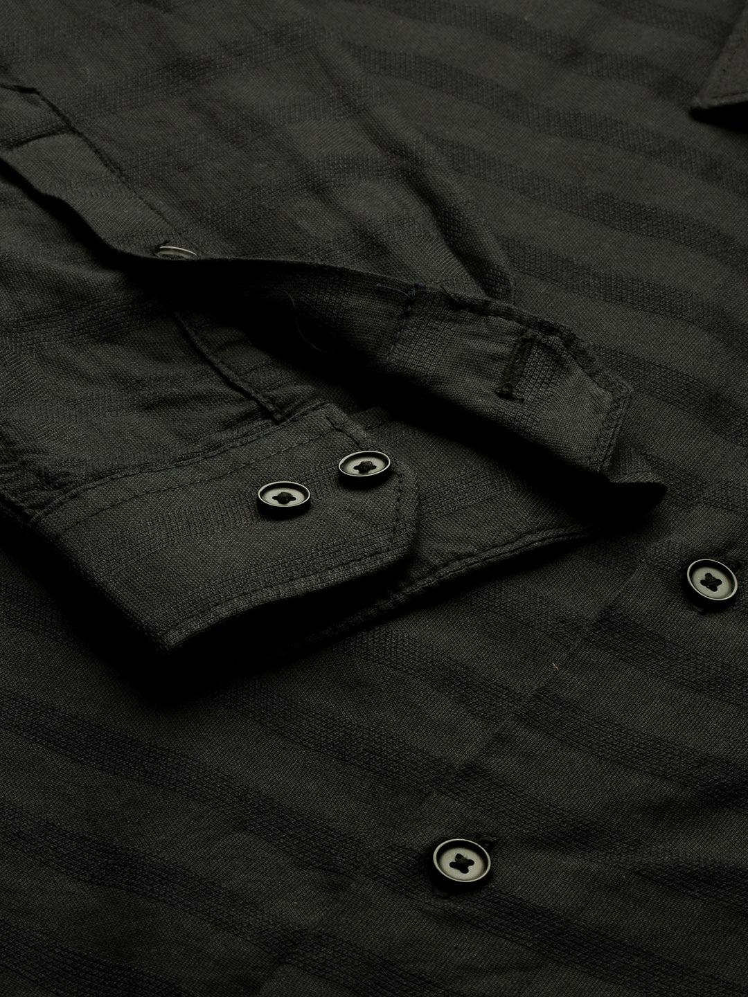 Men Black Solid Casual Shirt