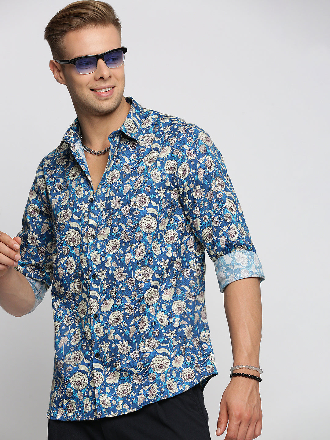 Men Blue Spread Collar Floral Shirt