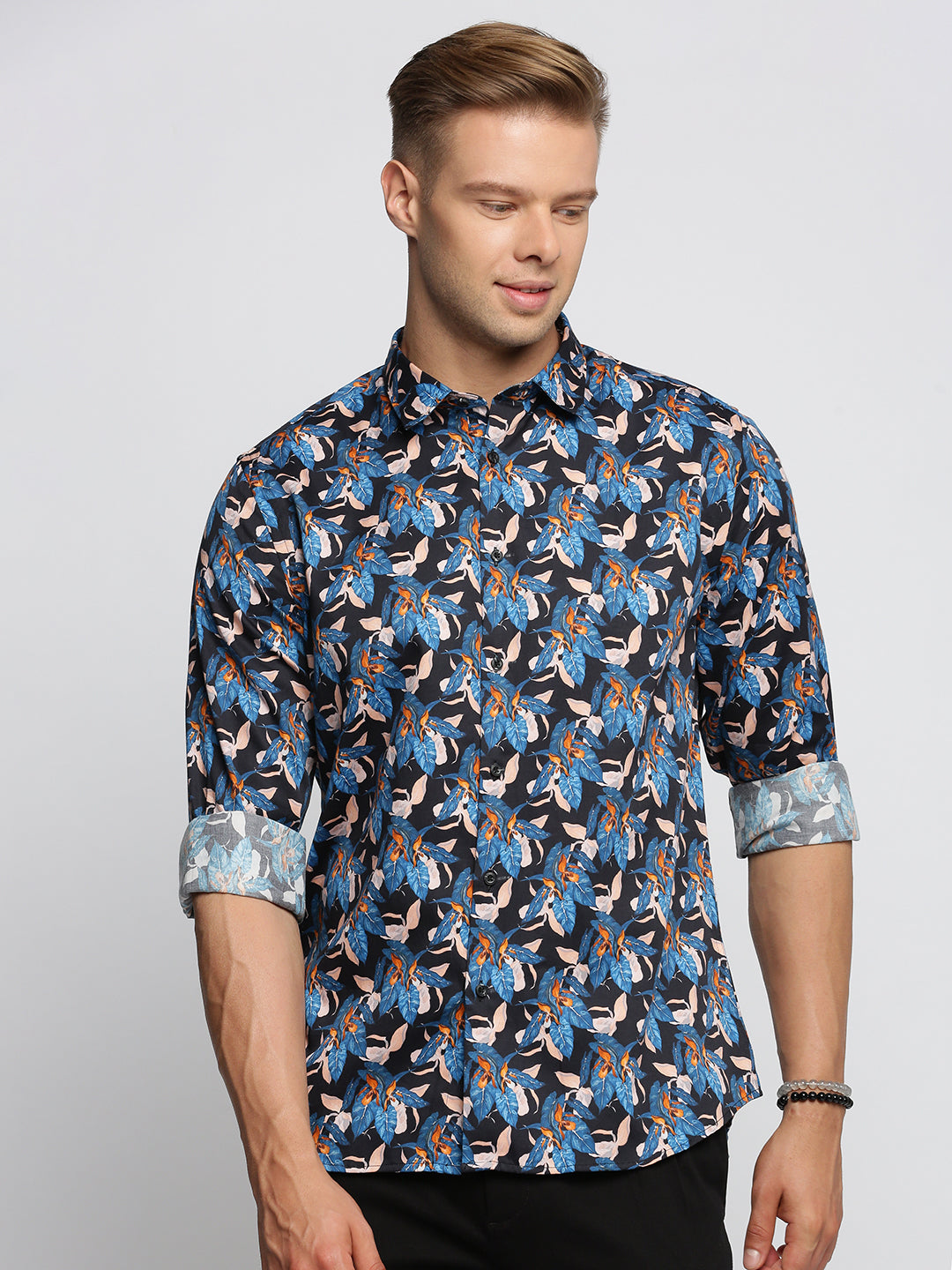 Men Blue Spread Collar Floral Shirt