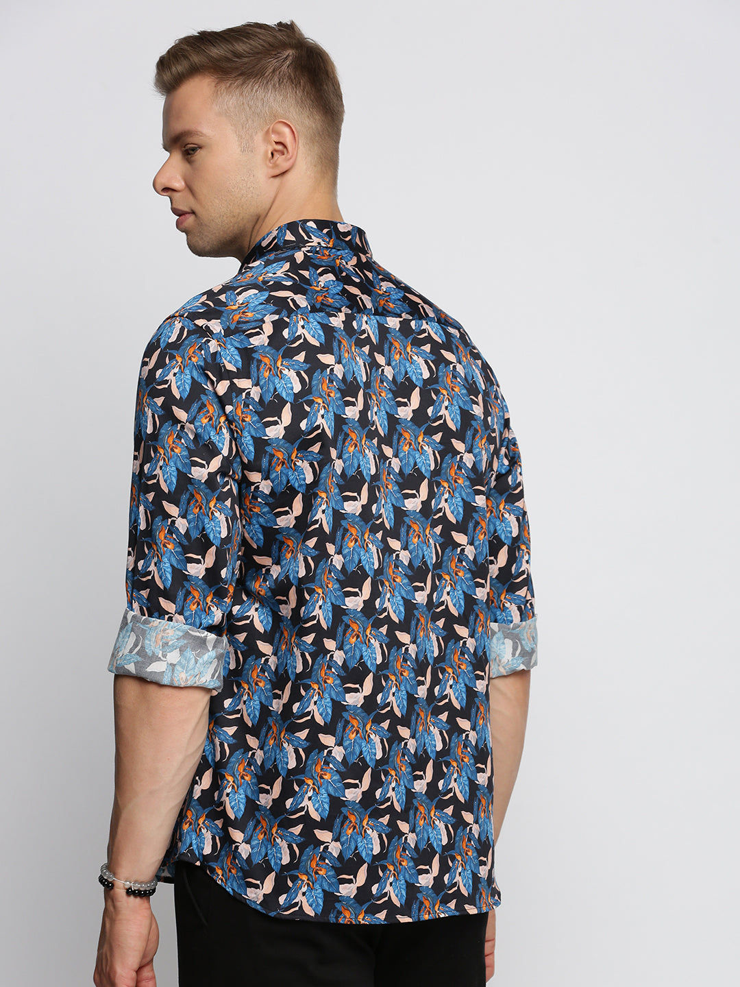 Men Blue Spread Collar Floral Shirt