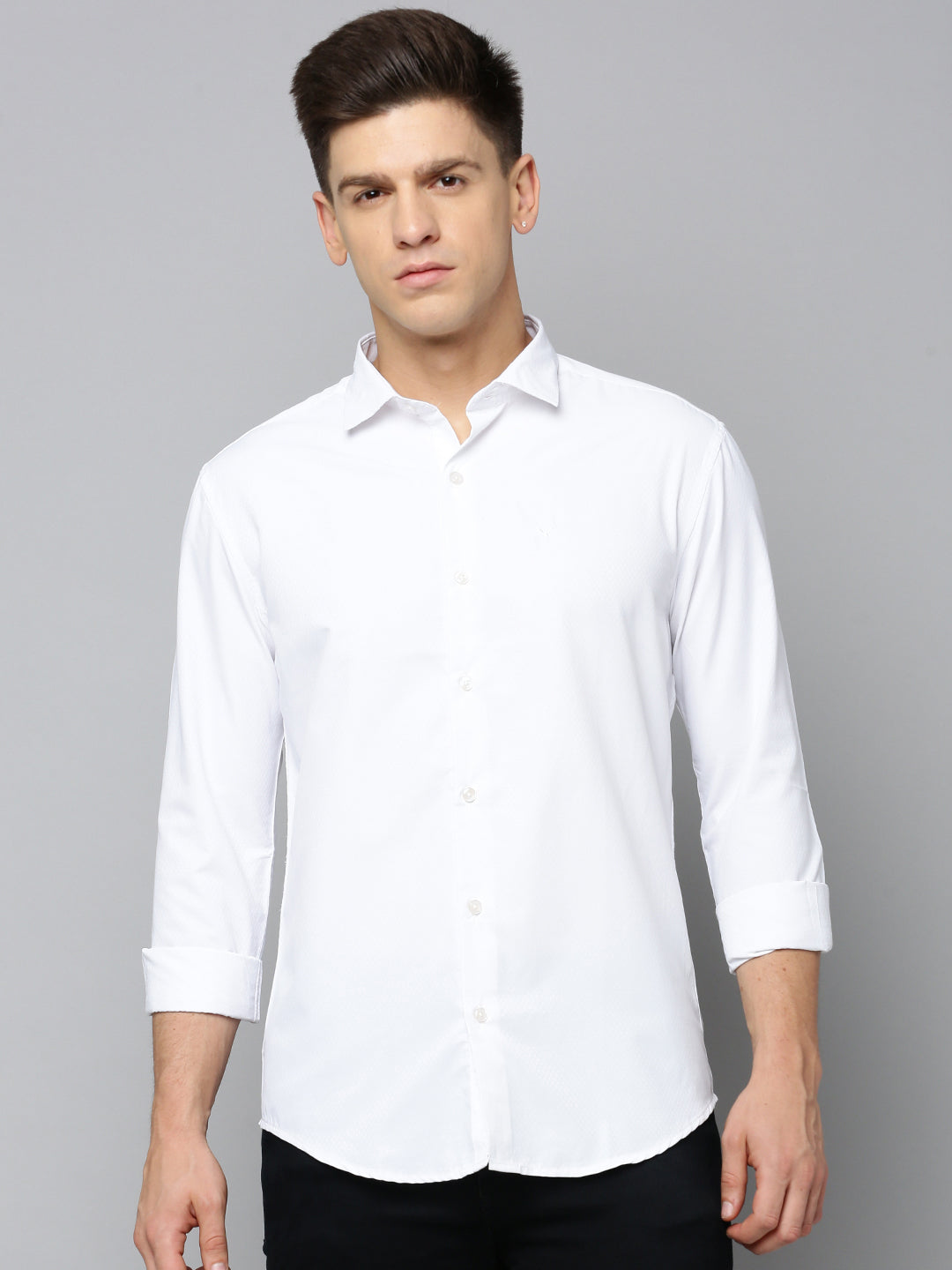 Men White Solid Casual Shirt