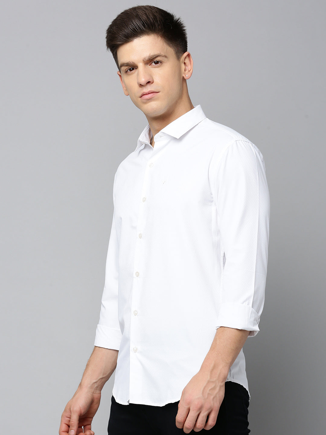 Men White Solid Casual Shirt