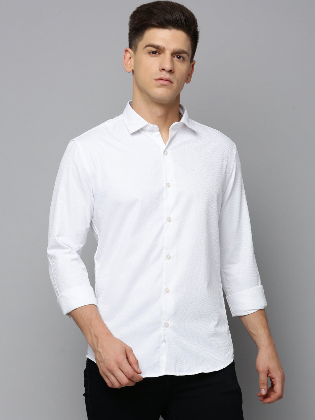 Men White Solid Casual Shirt