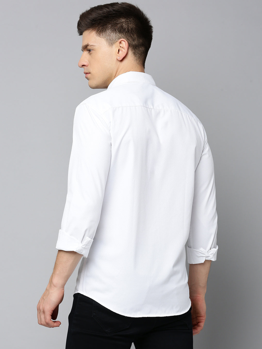 Men White Solid Casual Shirt