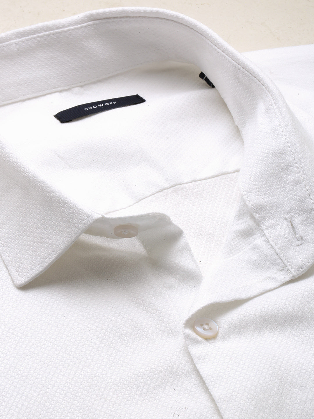 Men White Solid Casual Shirt