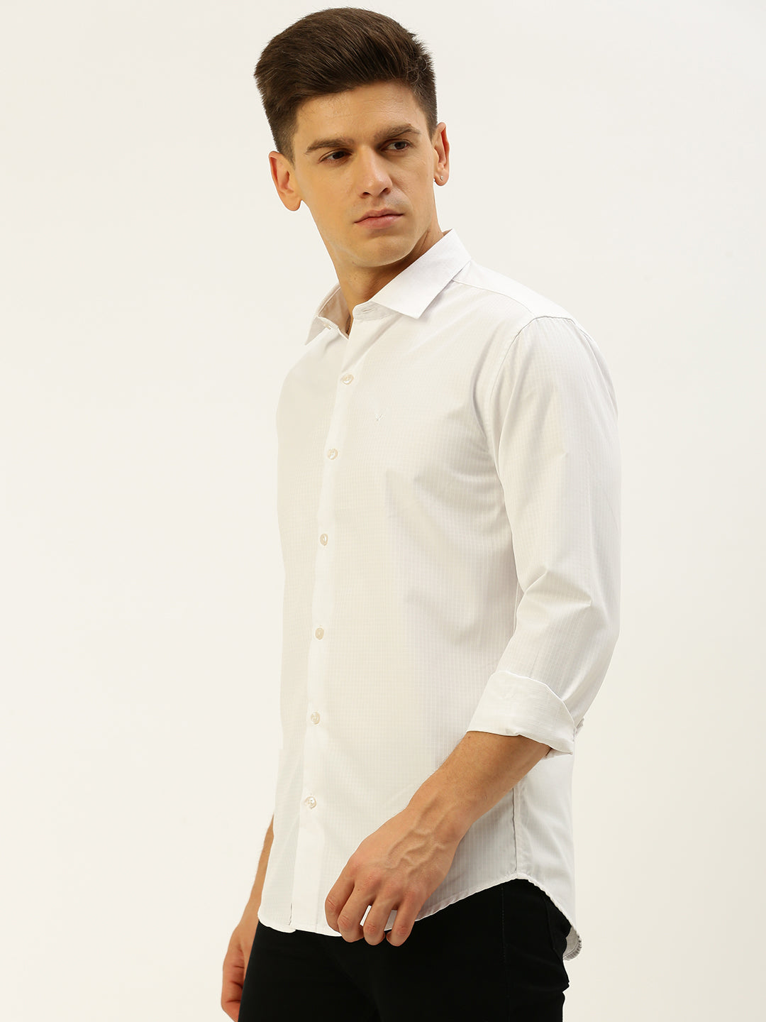 Men White Solid Casual Shirt