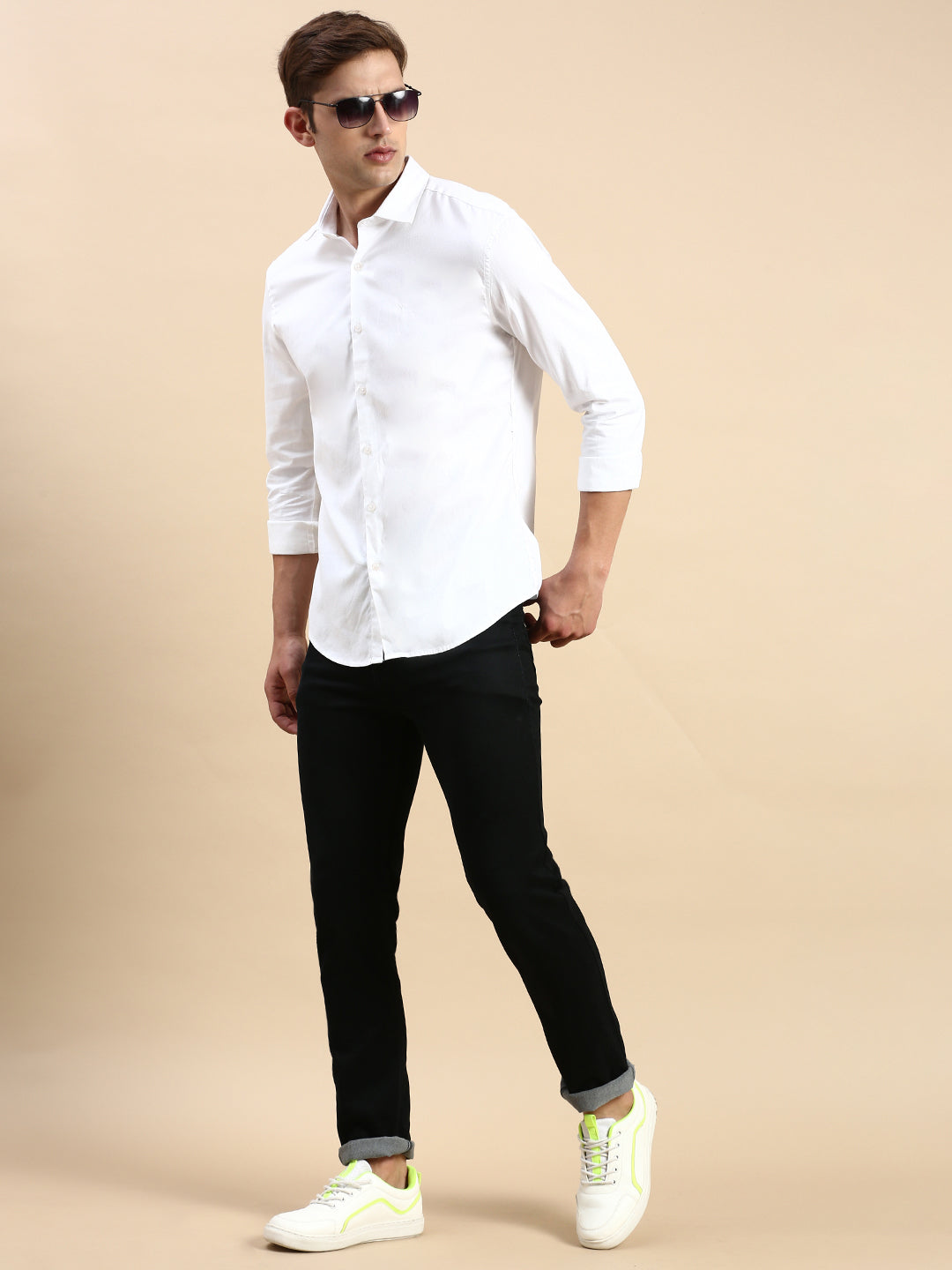 Men White Solid Casual Shirt