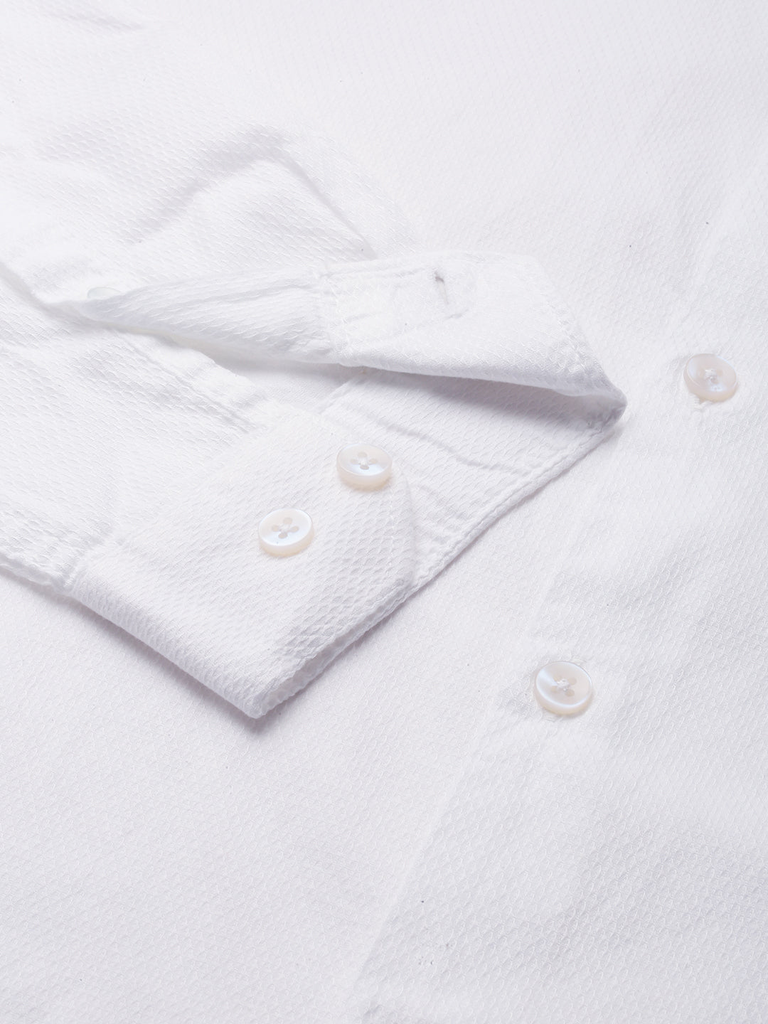 Men White Solid Casual Shirt