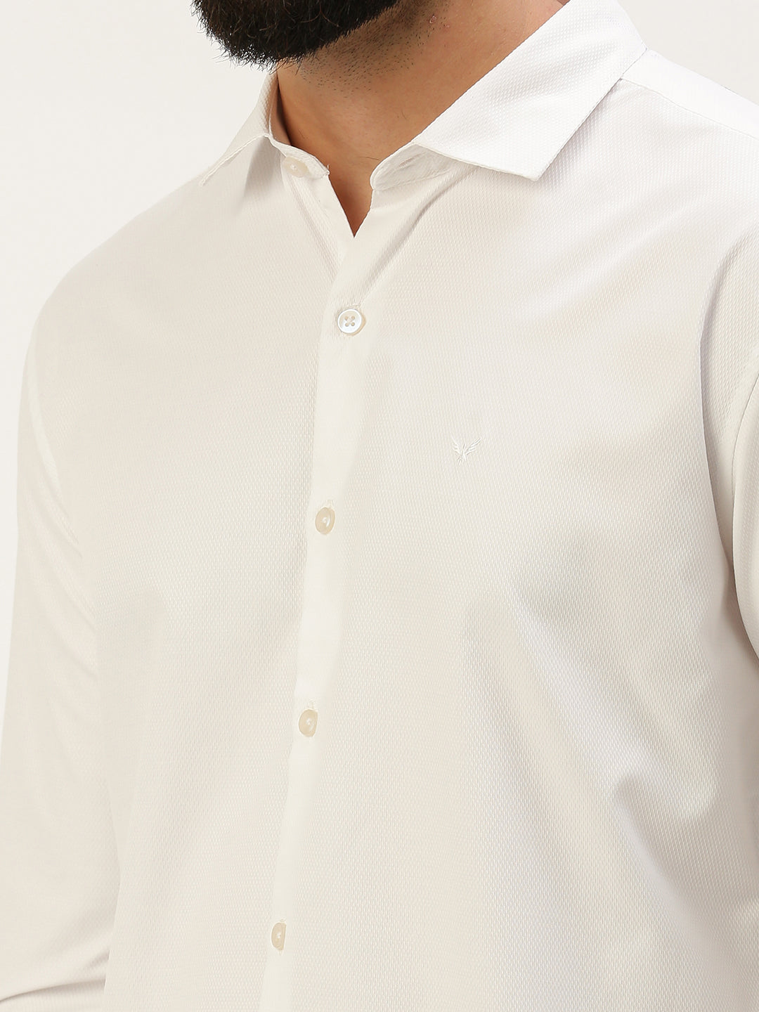 Men White Solid Casual Shirt