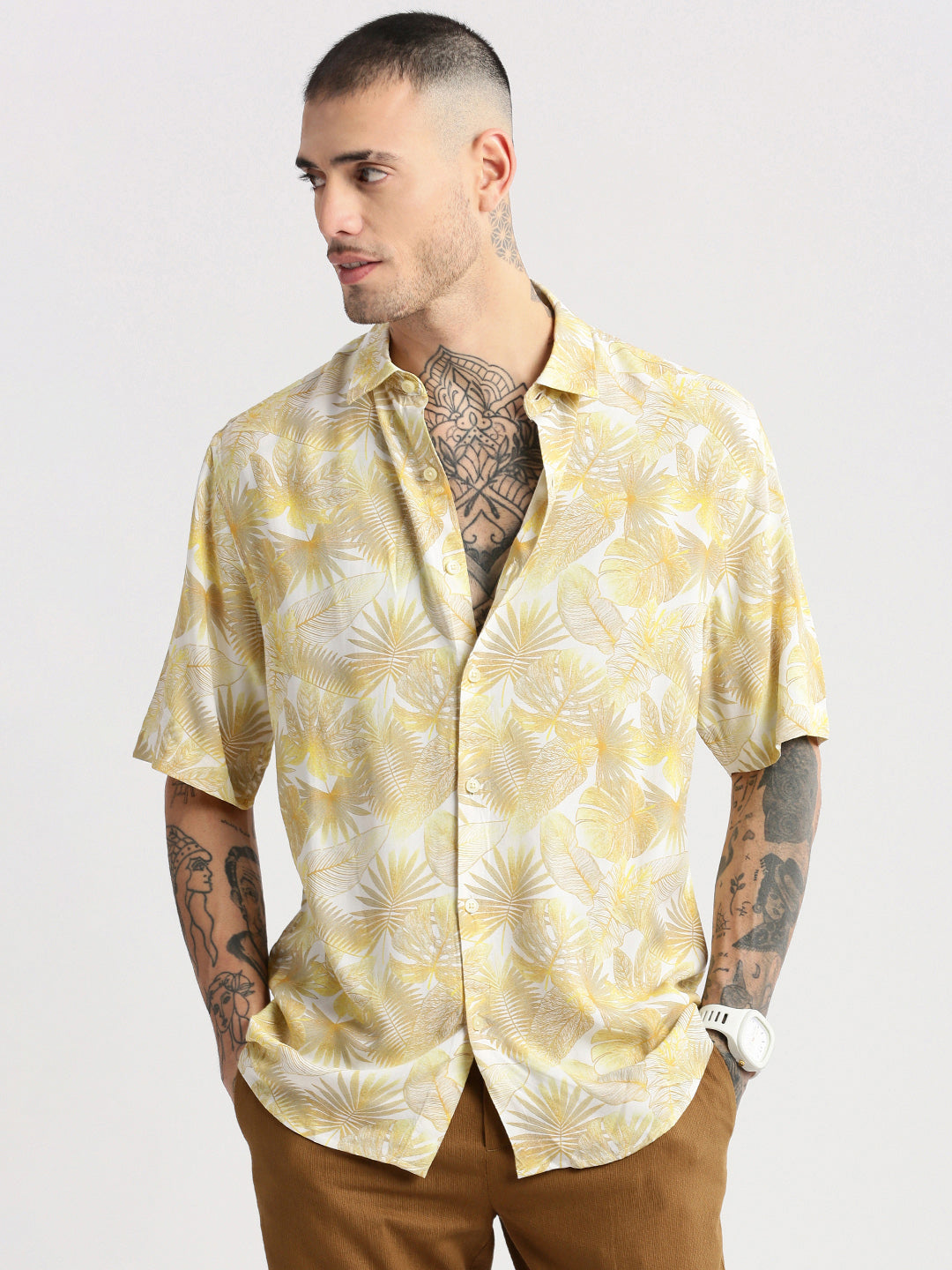 Men's Yellow Smart Slim Fit Floral Printed Cotton Casual Shirt