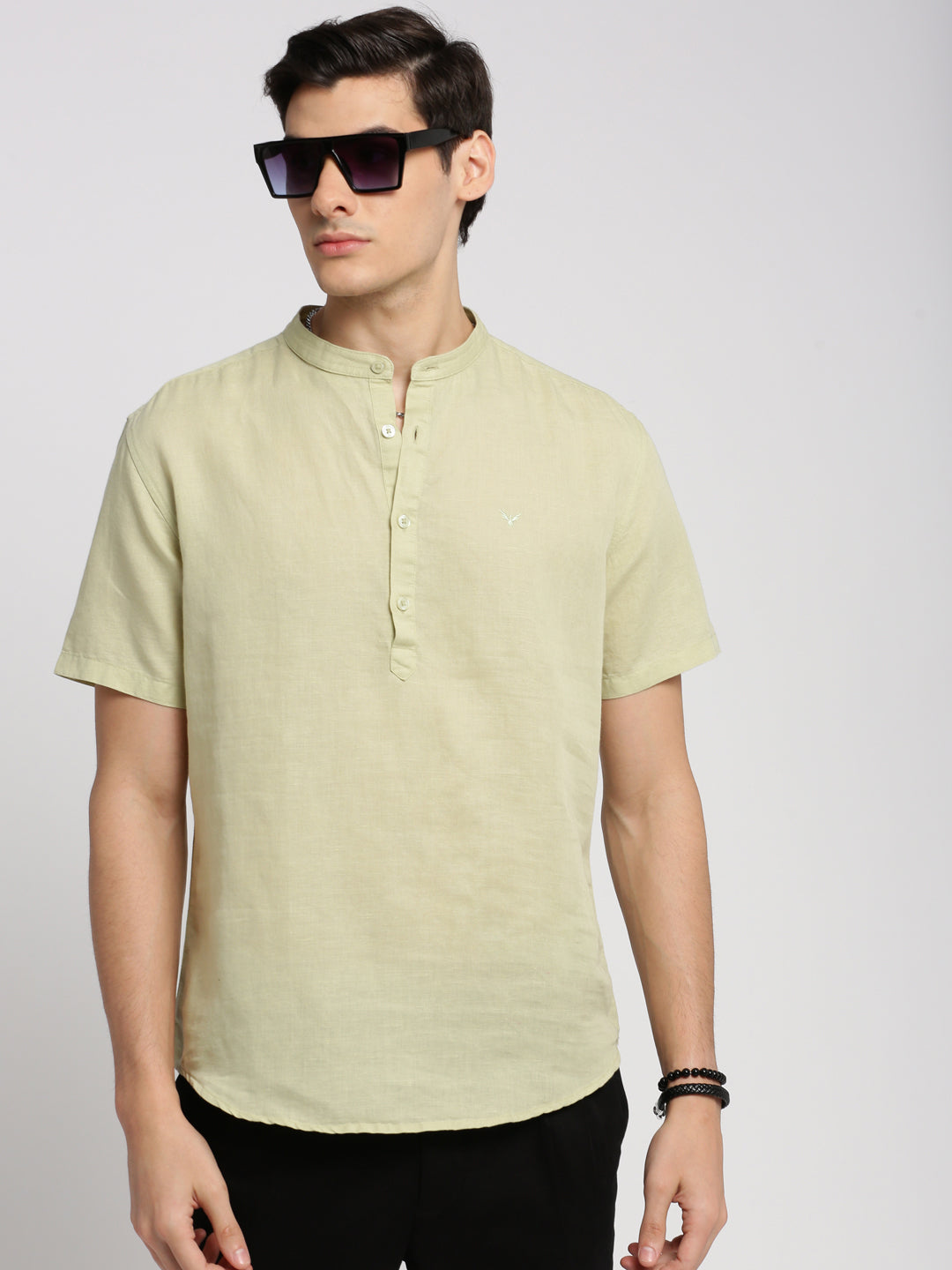 Men Sea Green Solid Mandarin Collar Casual Short Kurta