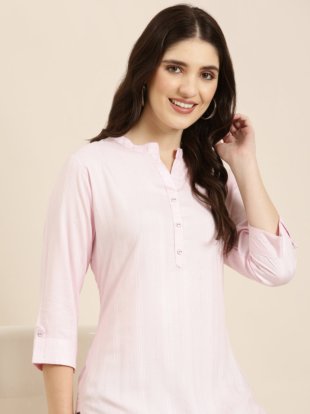 Women Pink Solid Straight Kurta