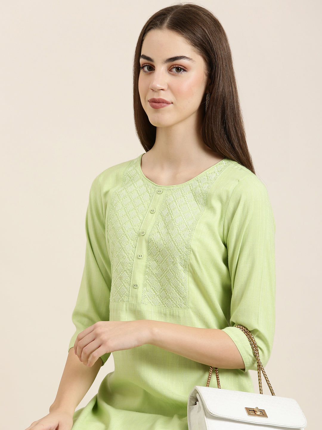 Women Green Solid Straight Kurta