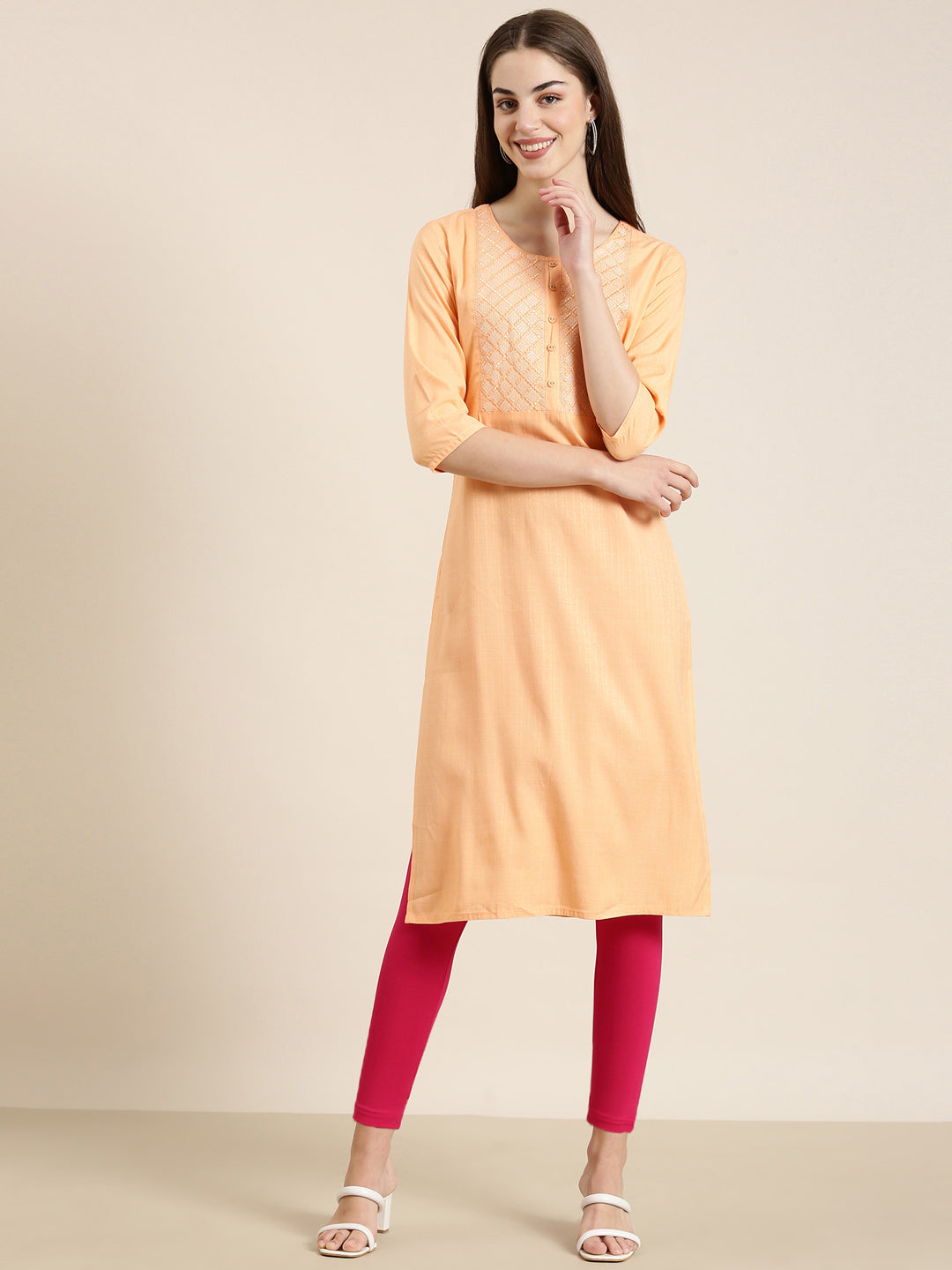 Women Peach Solid Straight Kurta