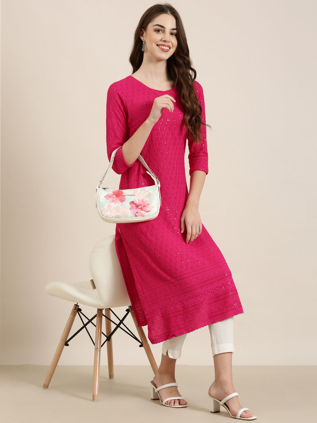 Women Pink Embellished Straight Kurta