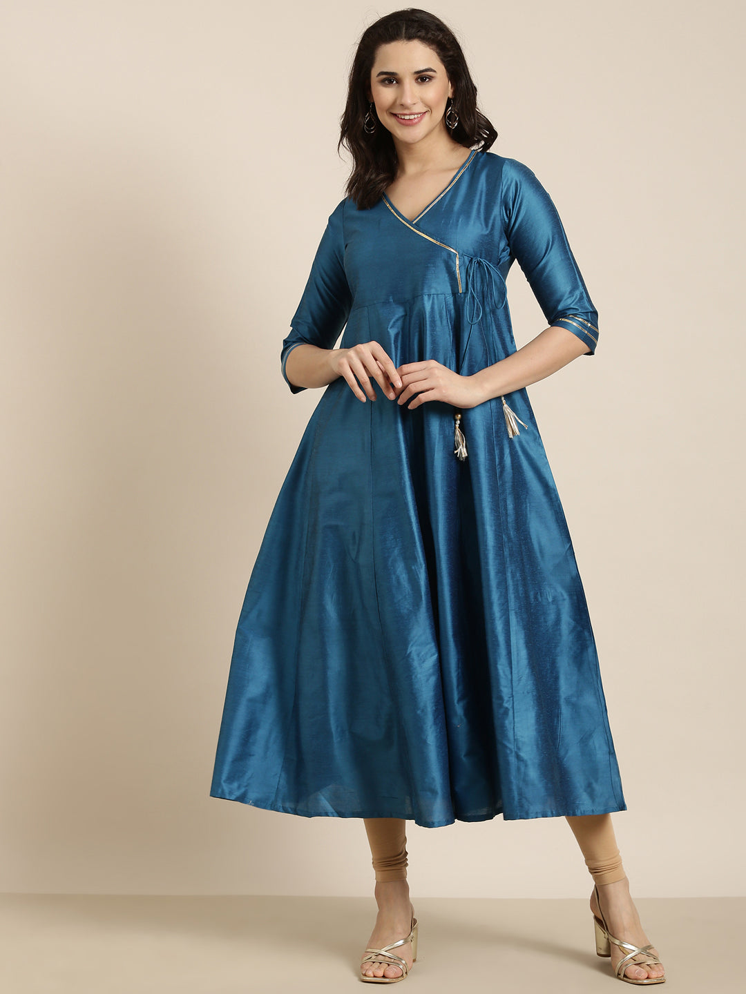 Women Anarkali Blue Solid Kurta