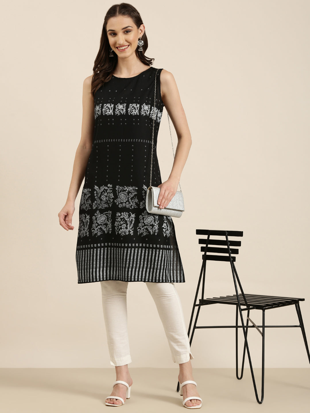 Women Black Floral Straight Kurta