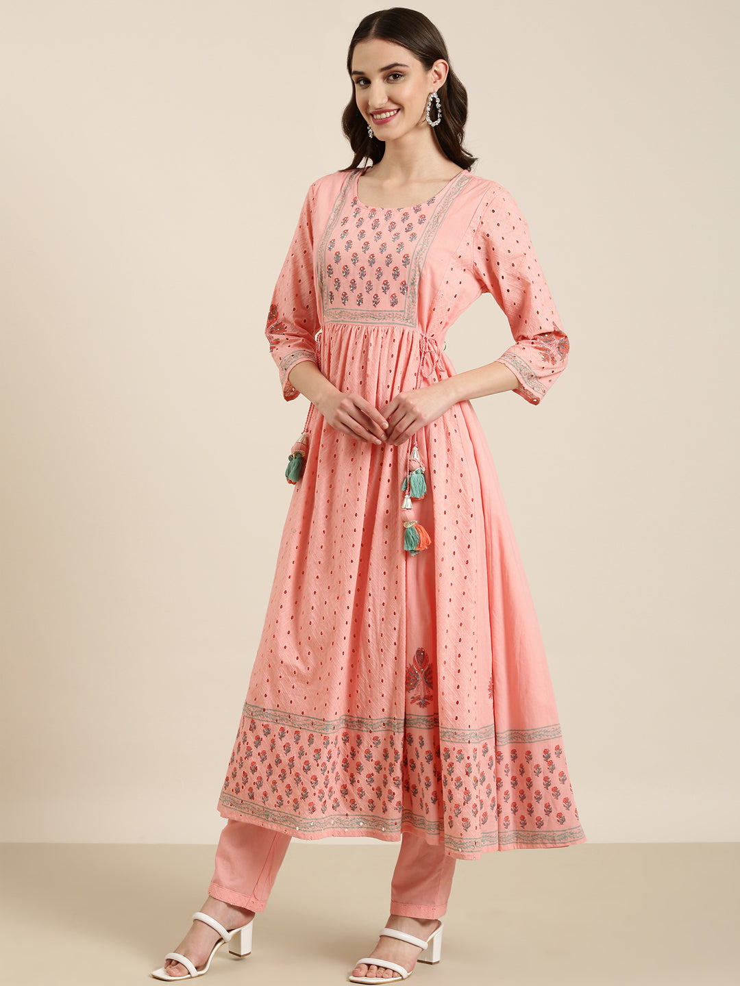 Women Peach Floral Kurta Set