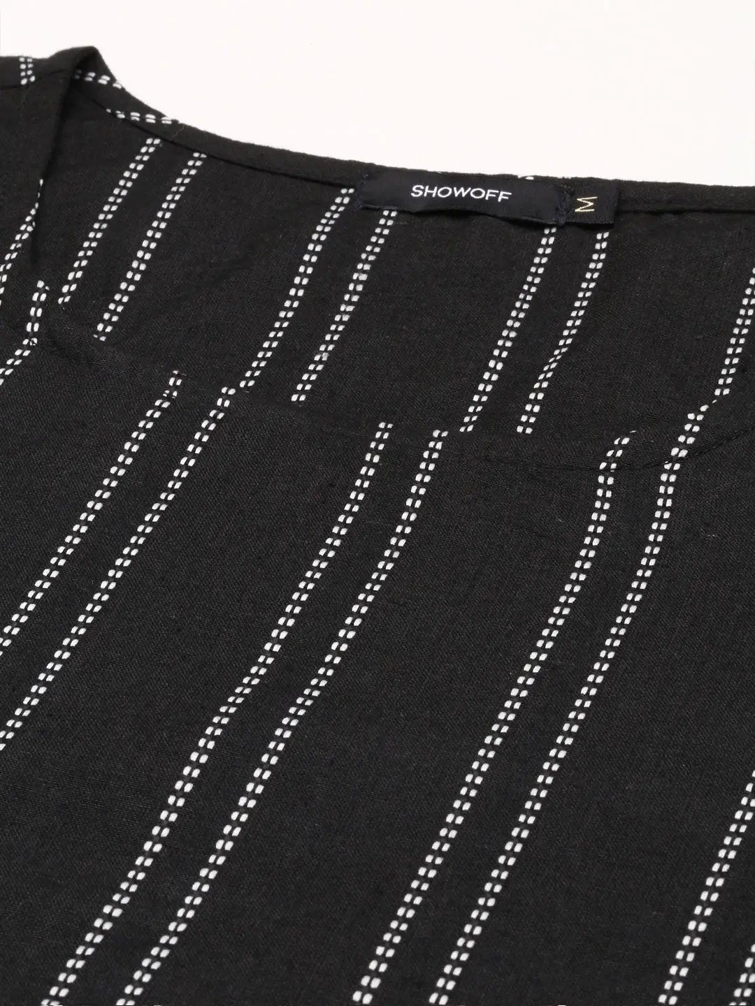 Women's Black Solid Straight Kurta