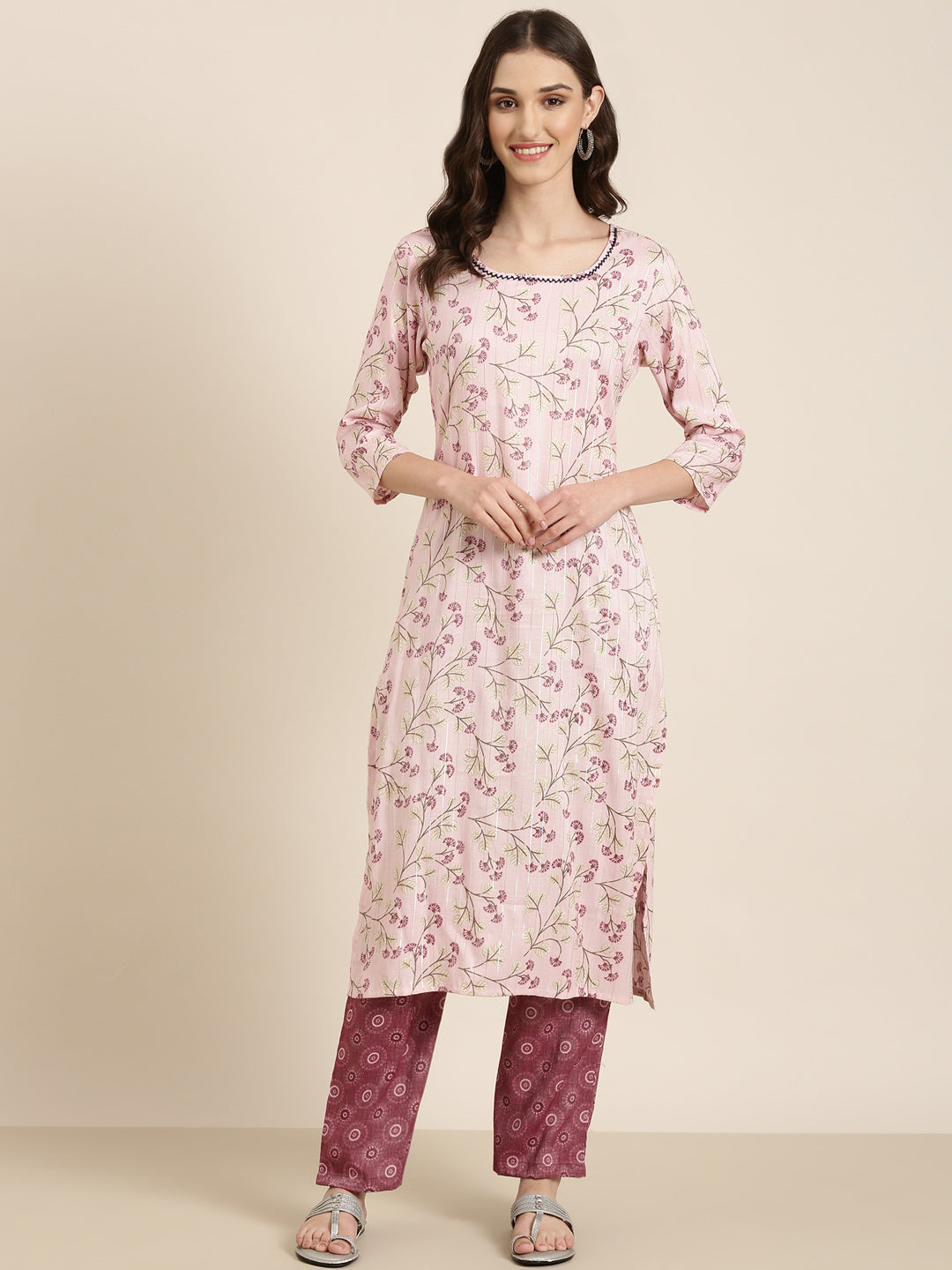 Women Pink Floral Kurta Set