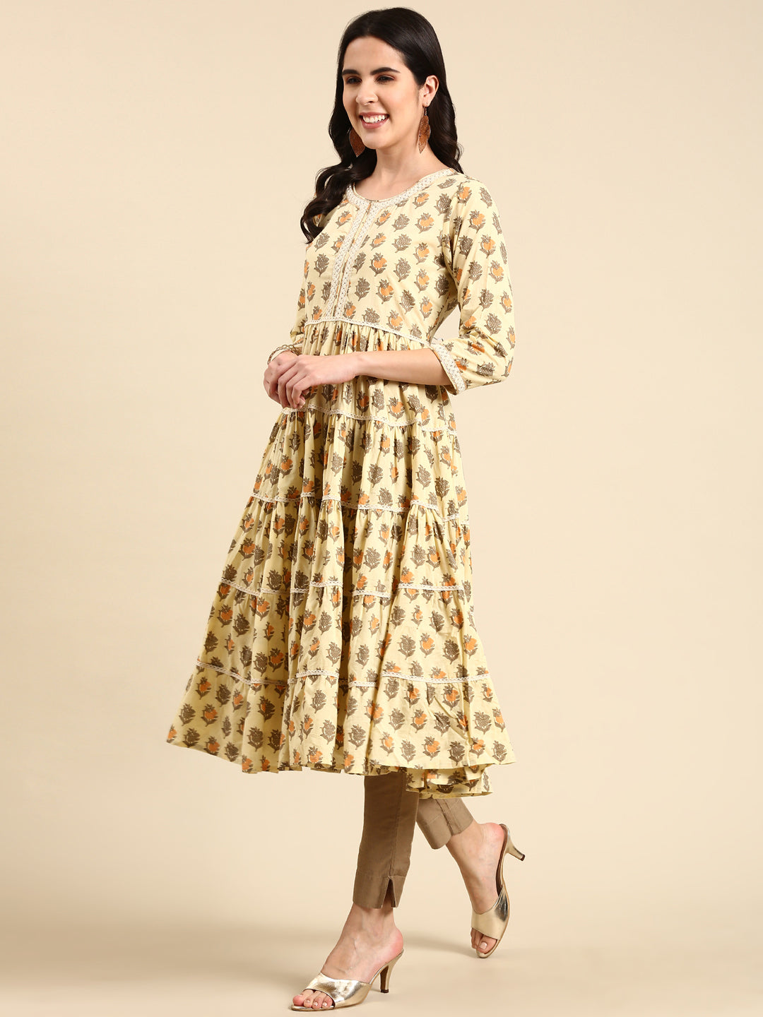 Women's Cream Printed Anarkali Kurta