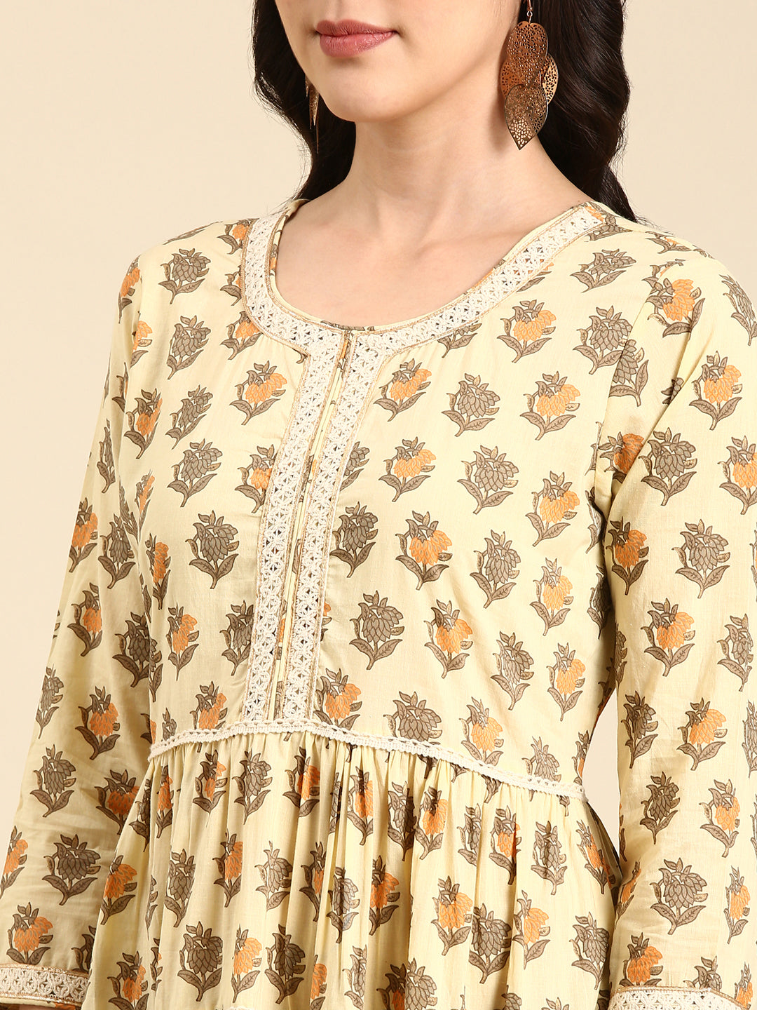 Women's Cream Printed Anarkali Kurta