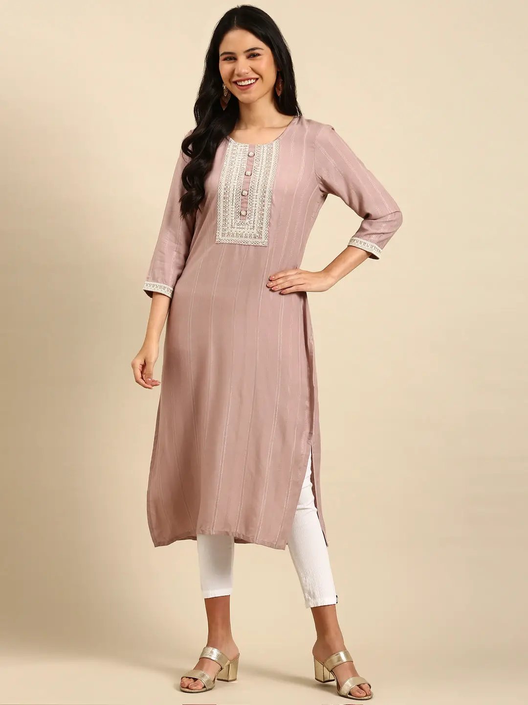 Women's Purple Solid Straight Kurta