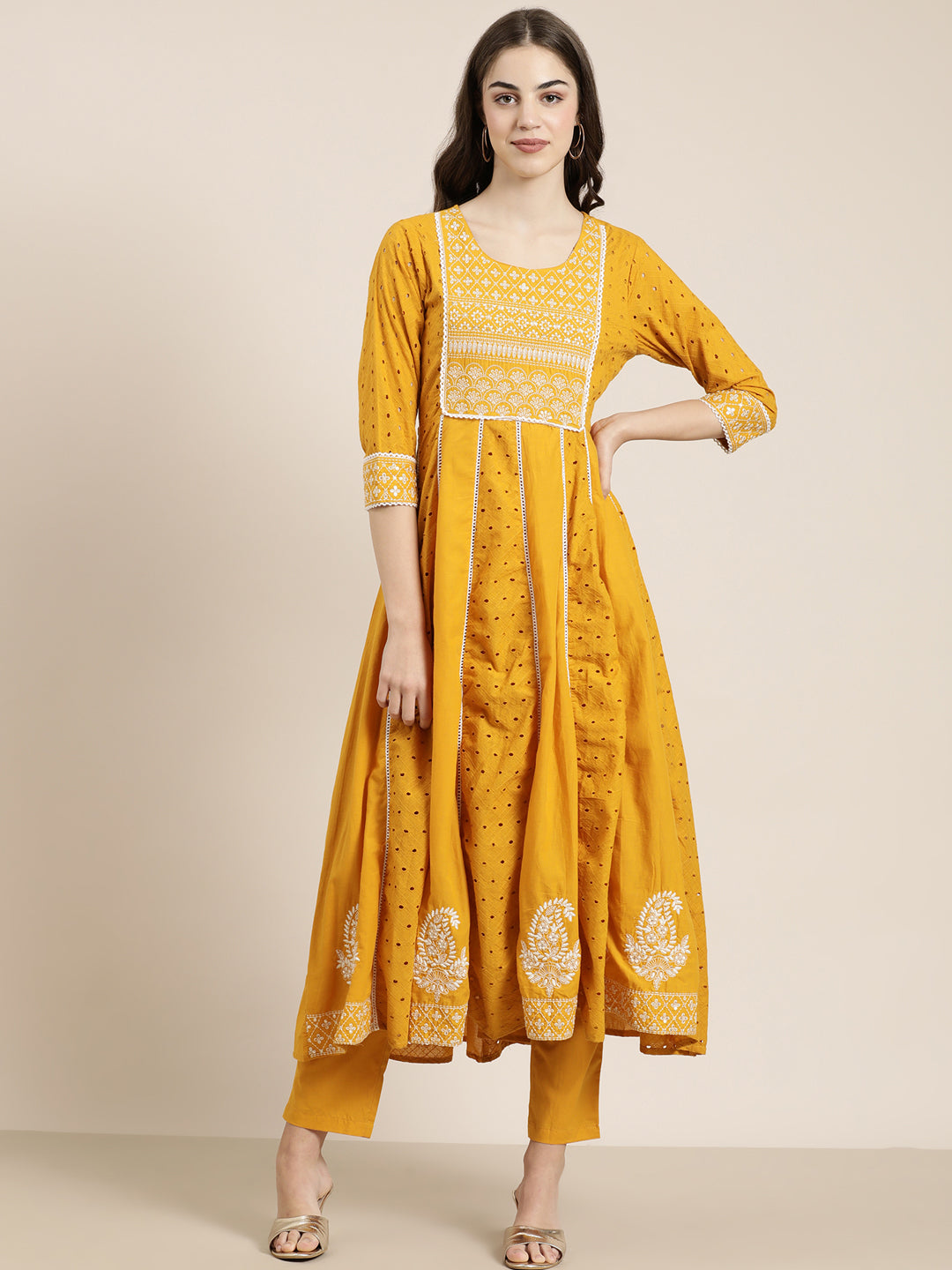 Women Mustard Solid Kurta Set