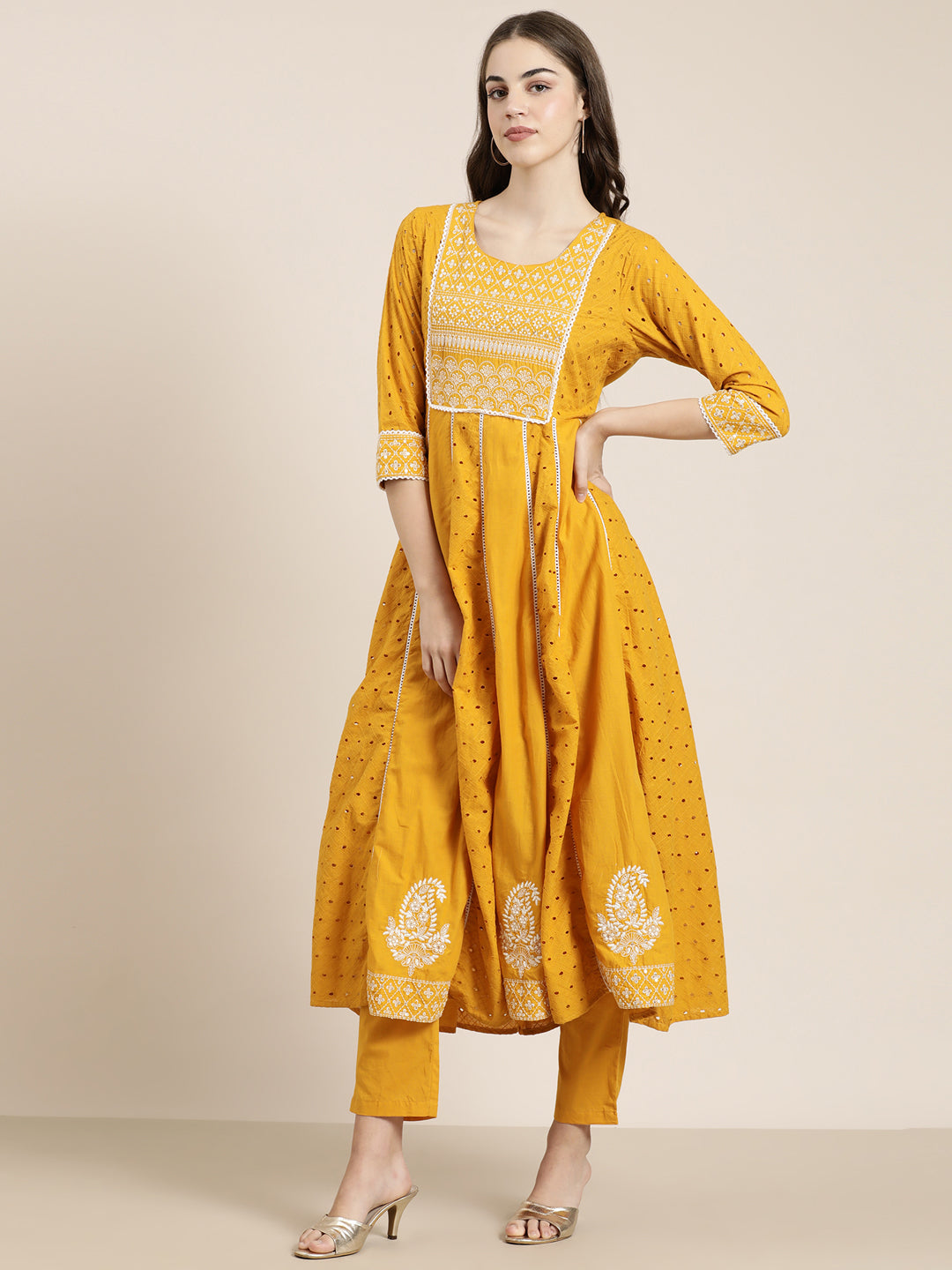 Women Mustard Solid Kurta Set