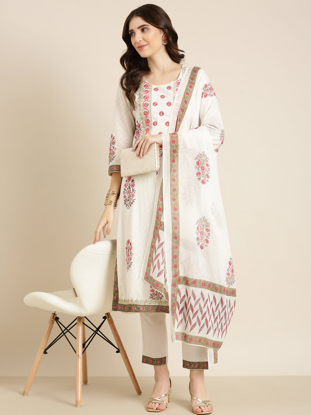 Women Off White Floral Kurta Set