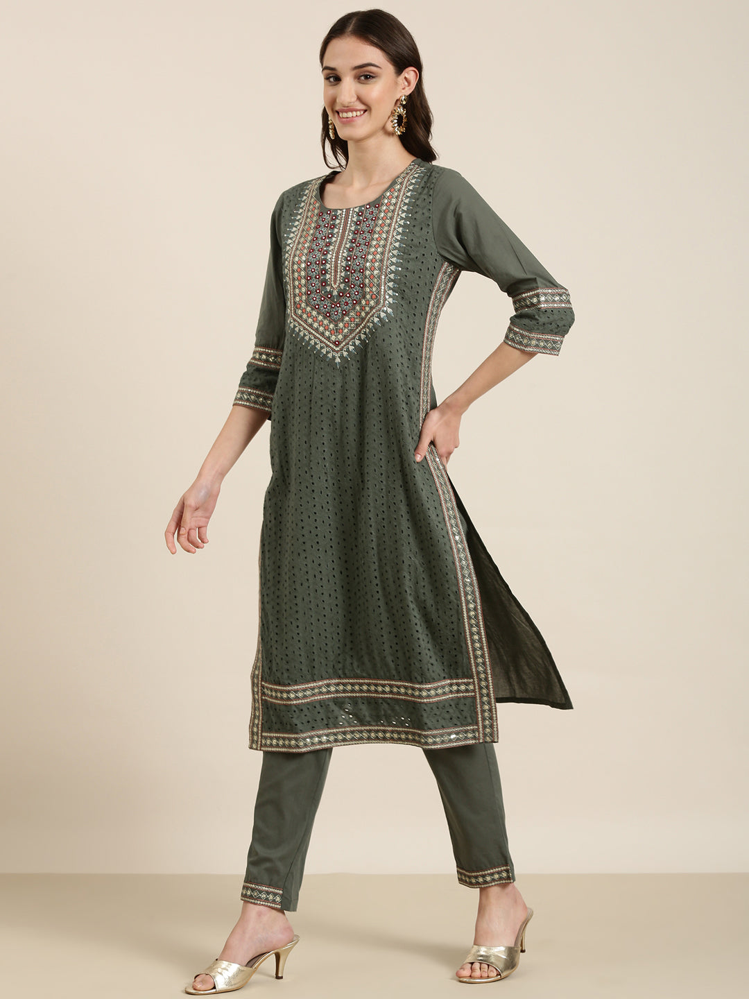 Women Olive Solid Kurta Set