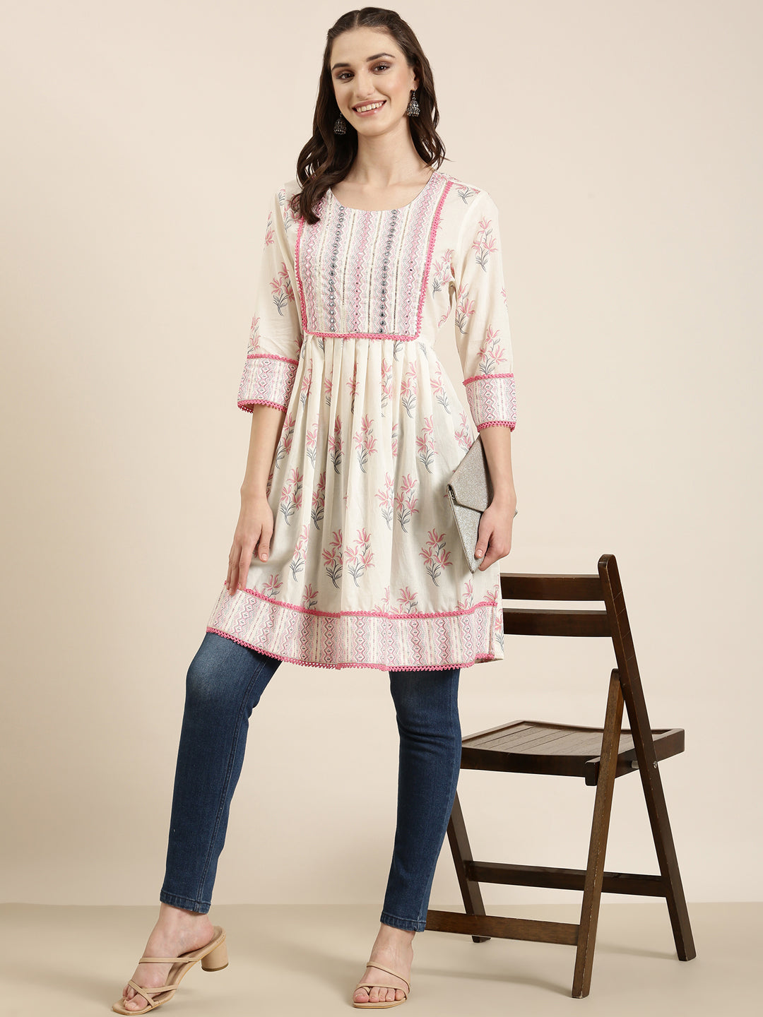 Women Cream Floral A-Line Kurti