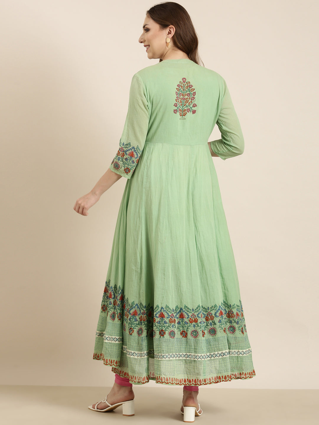 Women Anarkali Green Floral Kurta Comes With Overcoat