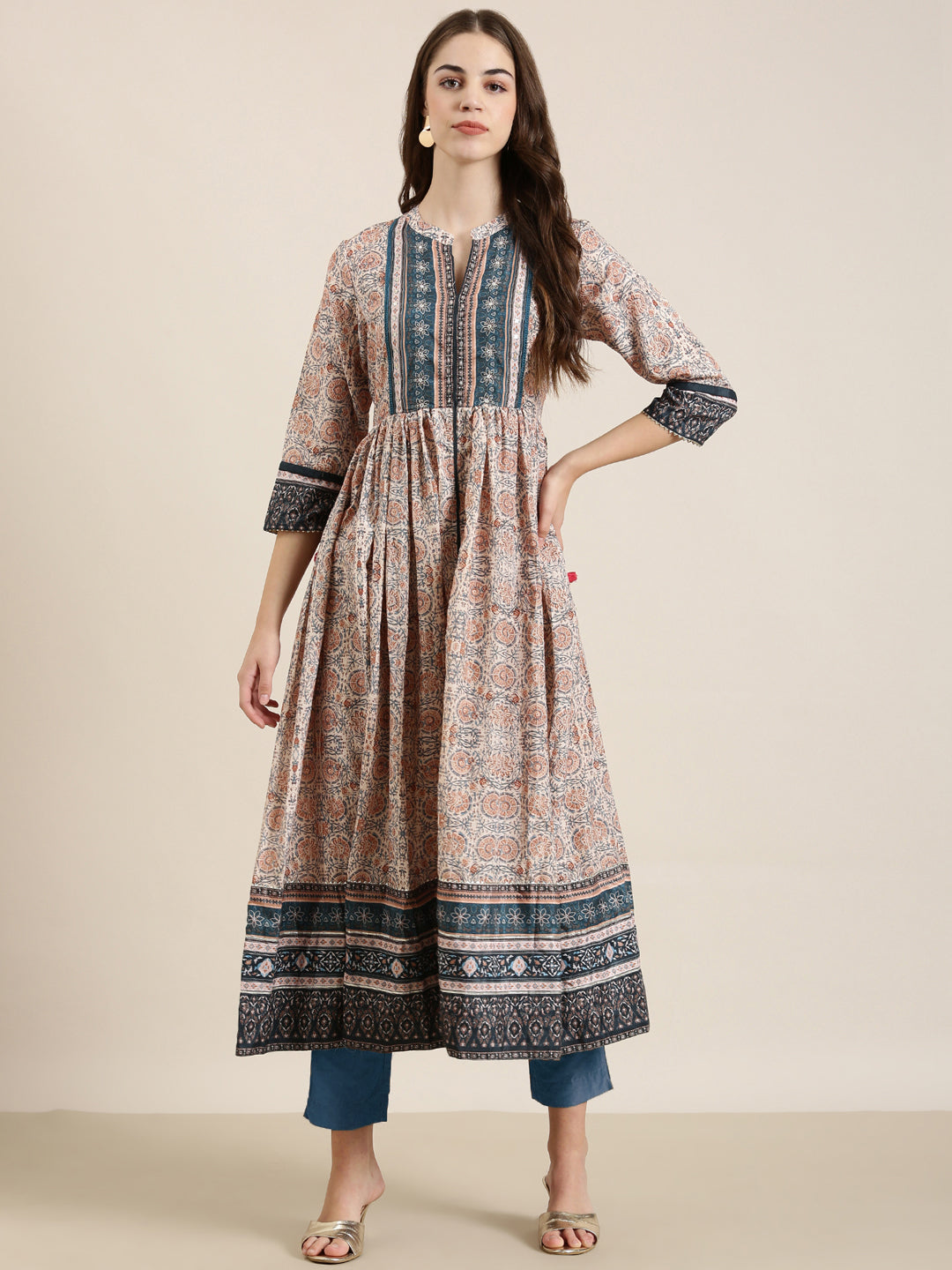 Women Beige Floral Anarkali Kurta