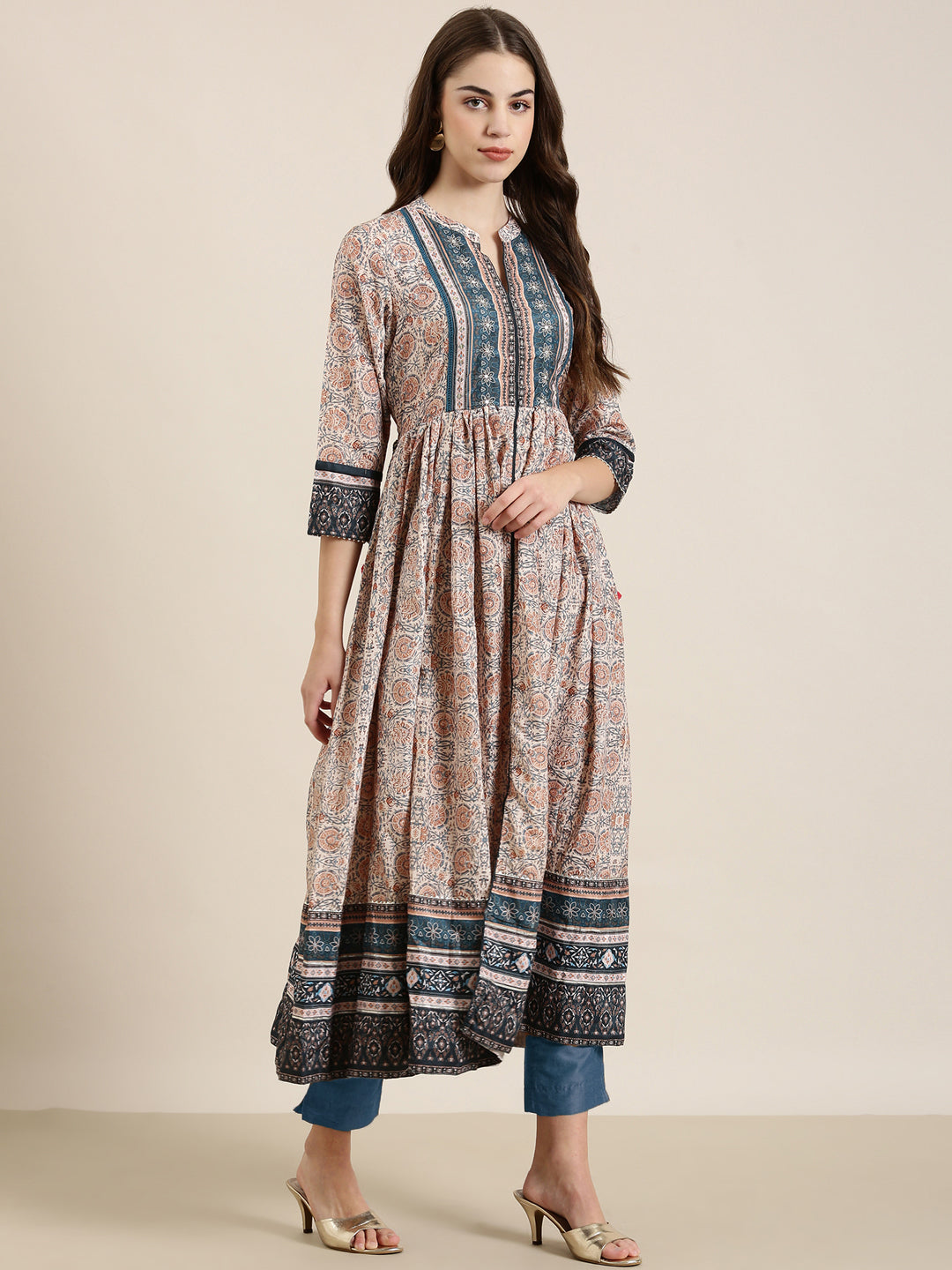 Women Beige Floral Anarkali Kurta