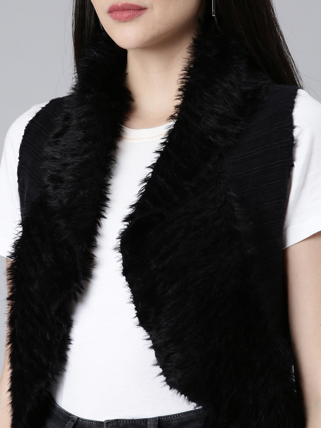 Women Black Solid Shrug