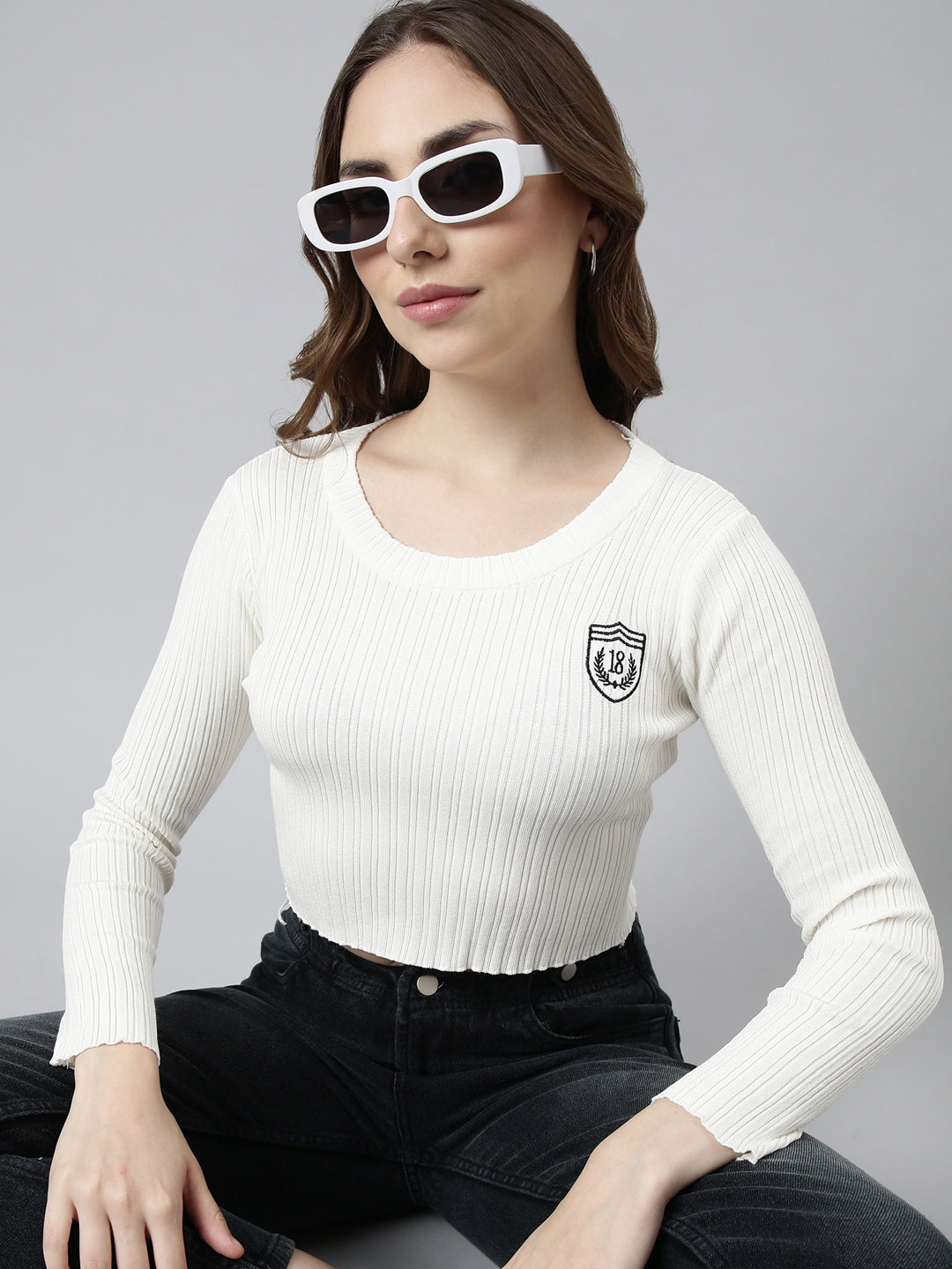 Women Off White Solid Fitted Crop Top