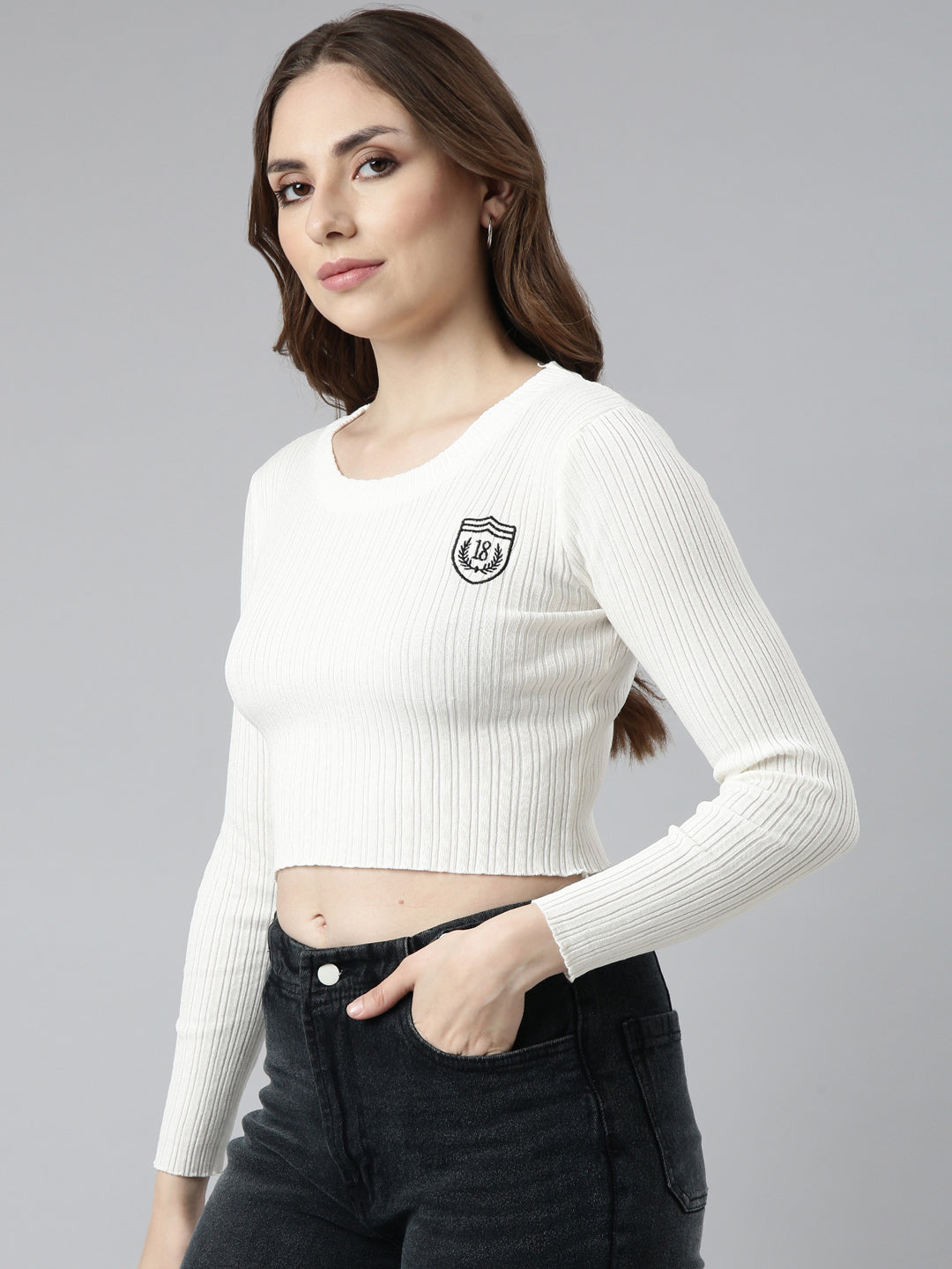 Women Off White Solid Fitted Crop Top