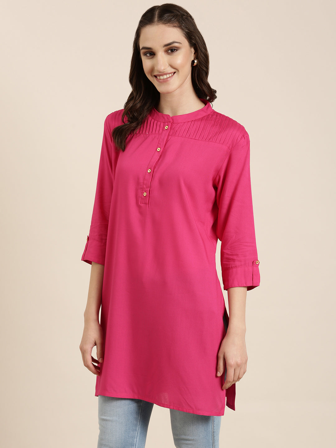 Women Fuchsia Solid Straight Kurti