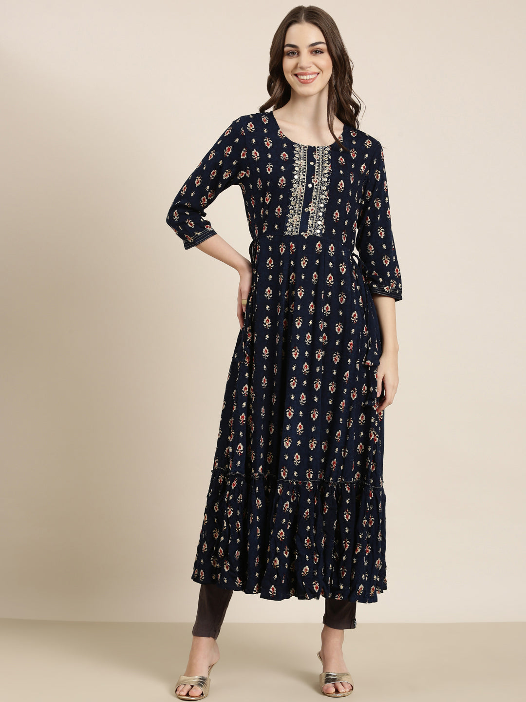 Women Navy Blue Floral Anarkali Kurta