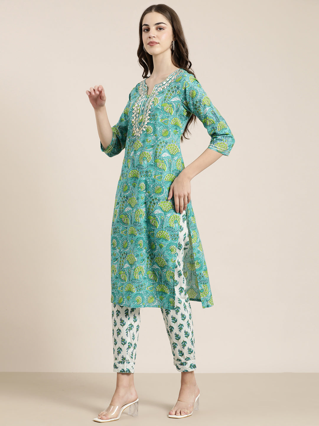 Women Turquoise Blue Floral Kurta Set