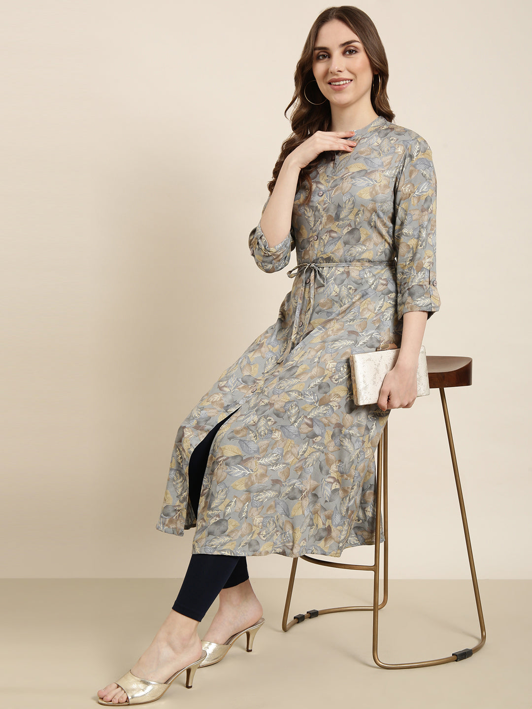 Women A-Line Grey Floral Kurta